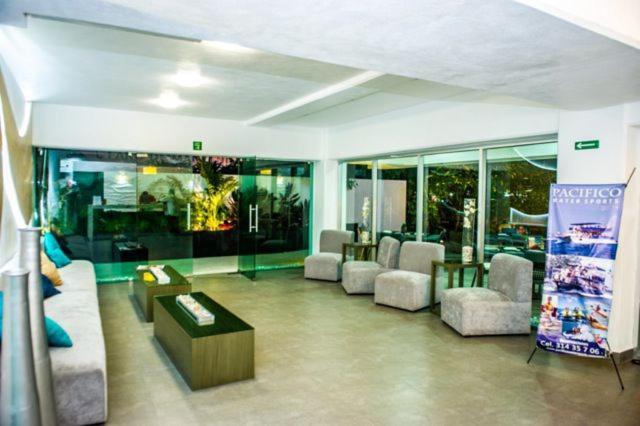 Hm Hotel Manzanillo Exterior foto